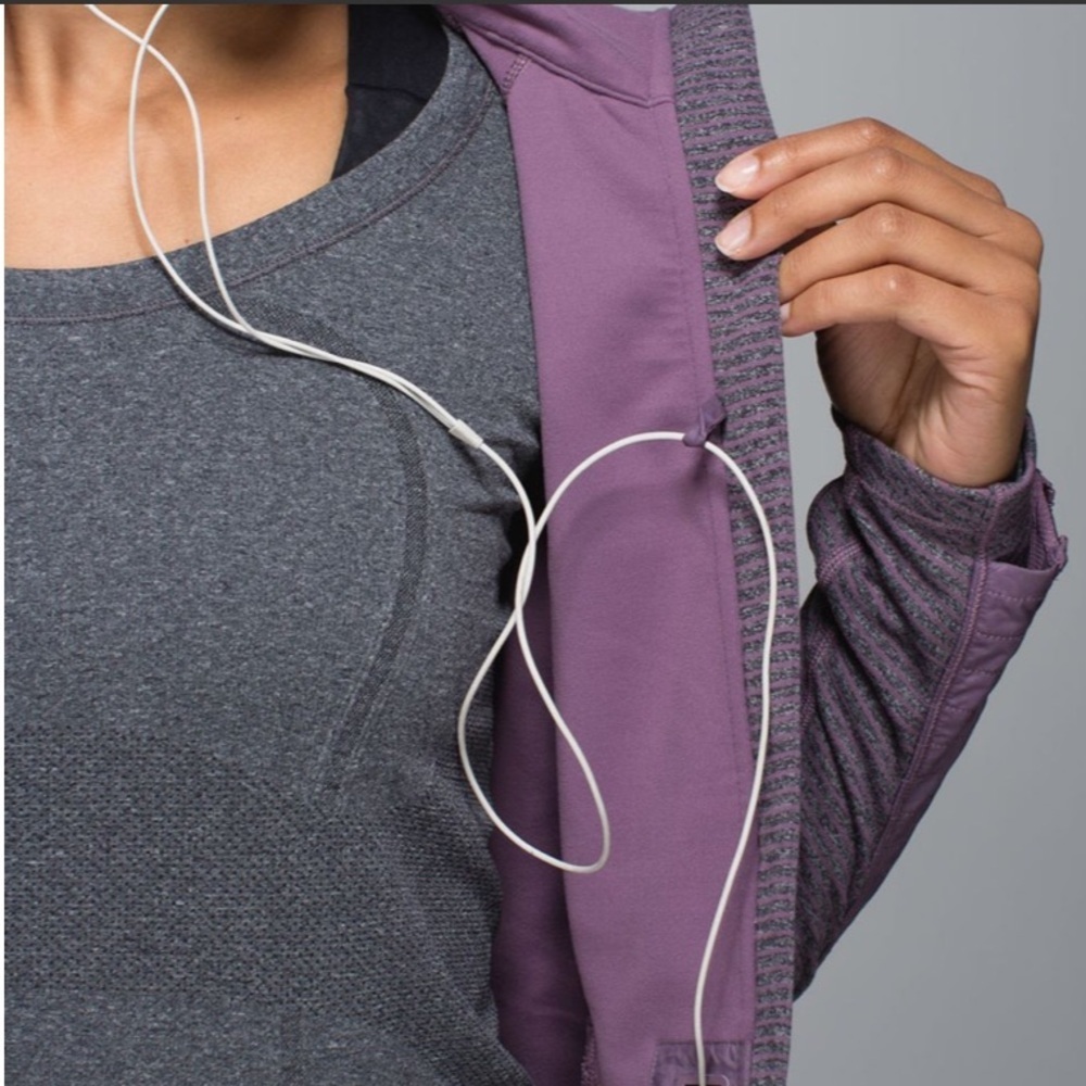 lululemon athletica Rebel Runner jacket Women's Lavender suze8 - Picture 11 of 16